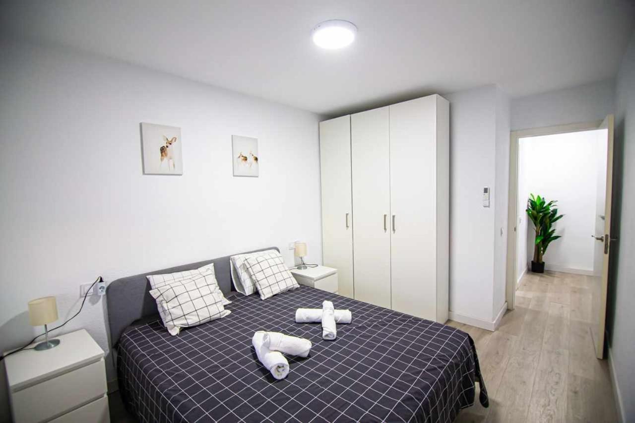 מאלגה Apartamento Heroes De Sostoa מראה חיצוני תמונה